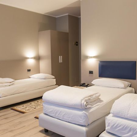 Albergo Montenegro Maniago Kültér fotó