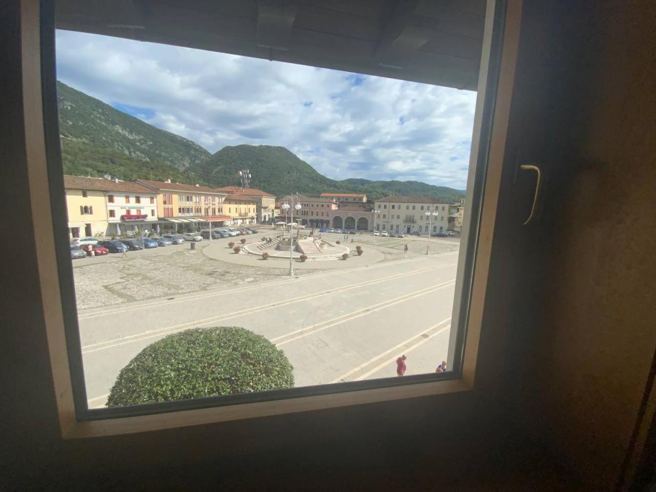 Albergo Montenegro Maniago Kültér fotó